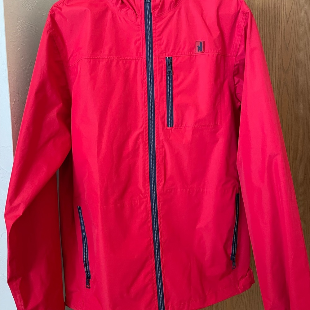 Mens Johnnie-O red raincoat with hood - lightweight